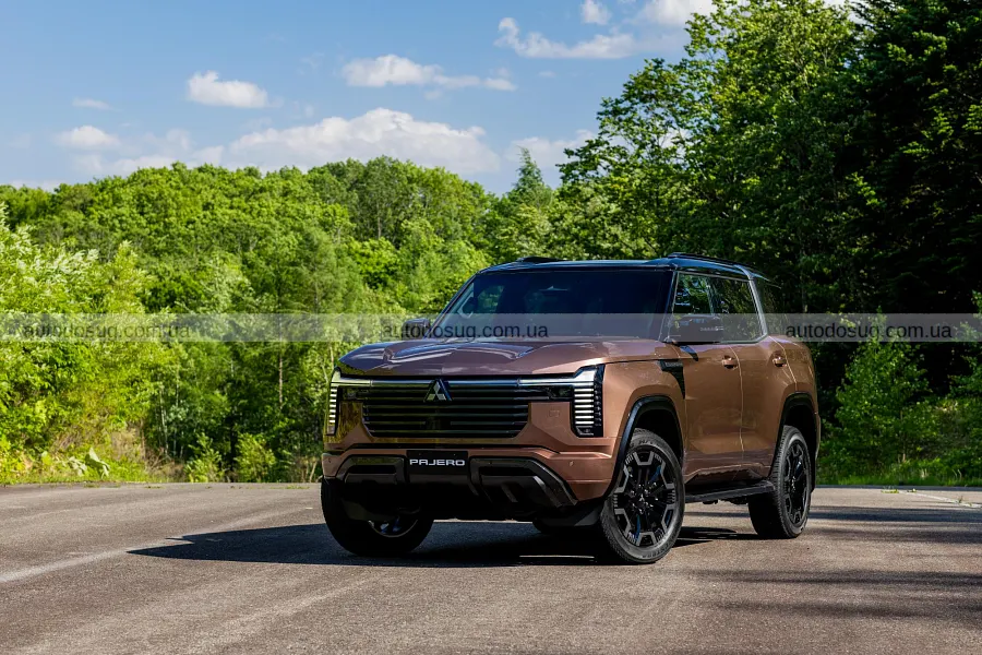 Новий Pajero вийшов із цінами для Австралії