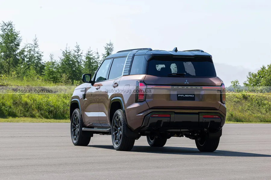 Новий Pajero вийшов із цінами для Австралії