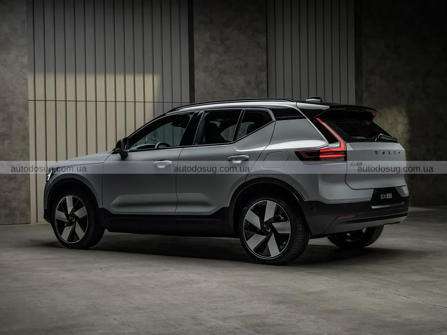 Оновлені Volvo XC40 та EX40 отримали новий салон