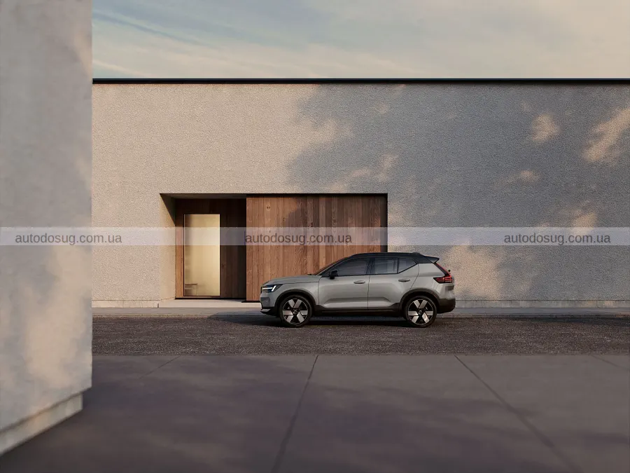 Оновлені Volvo XC40 та EX40 отримали новий салон
