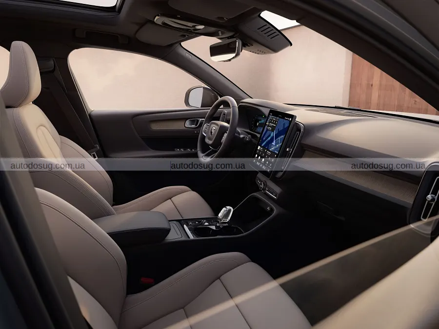 Оновлені Volvo XC40 та EX40 отримали новий салон
