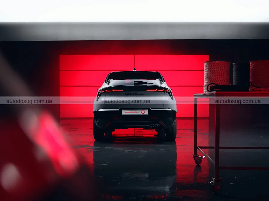 Серія Luna Rossa додала Alfa Romeo морського стилю