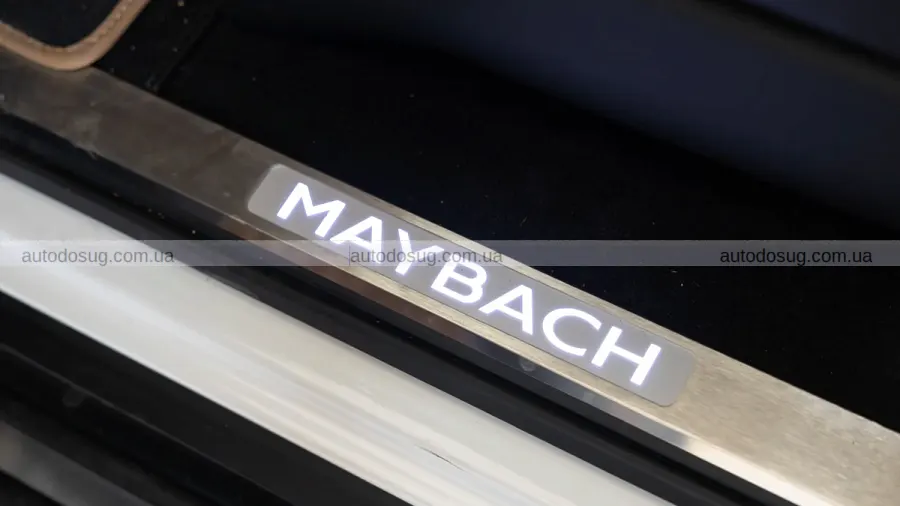 Ціна на Maybach S-Class раптово впала в США