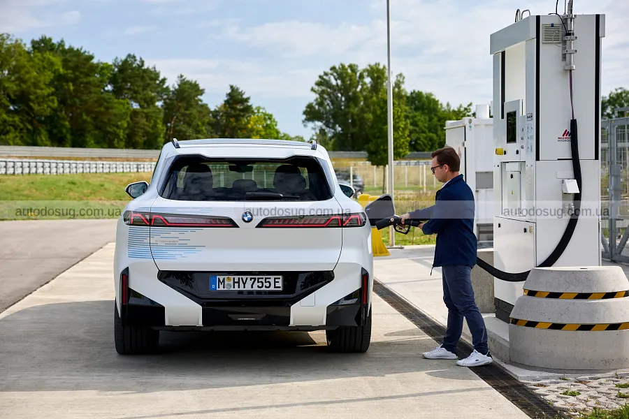 Водневий BMW iX5 наблизився до серійної версії