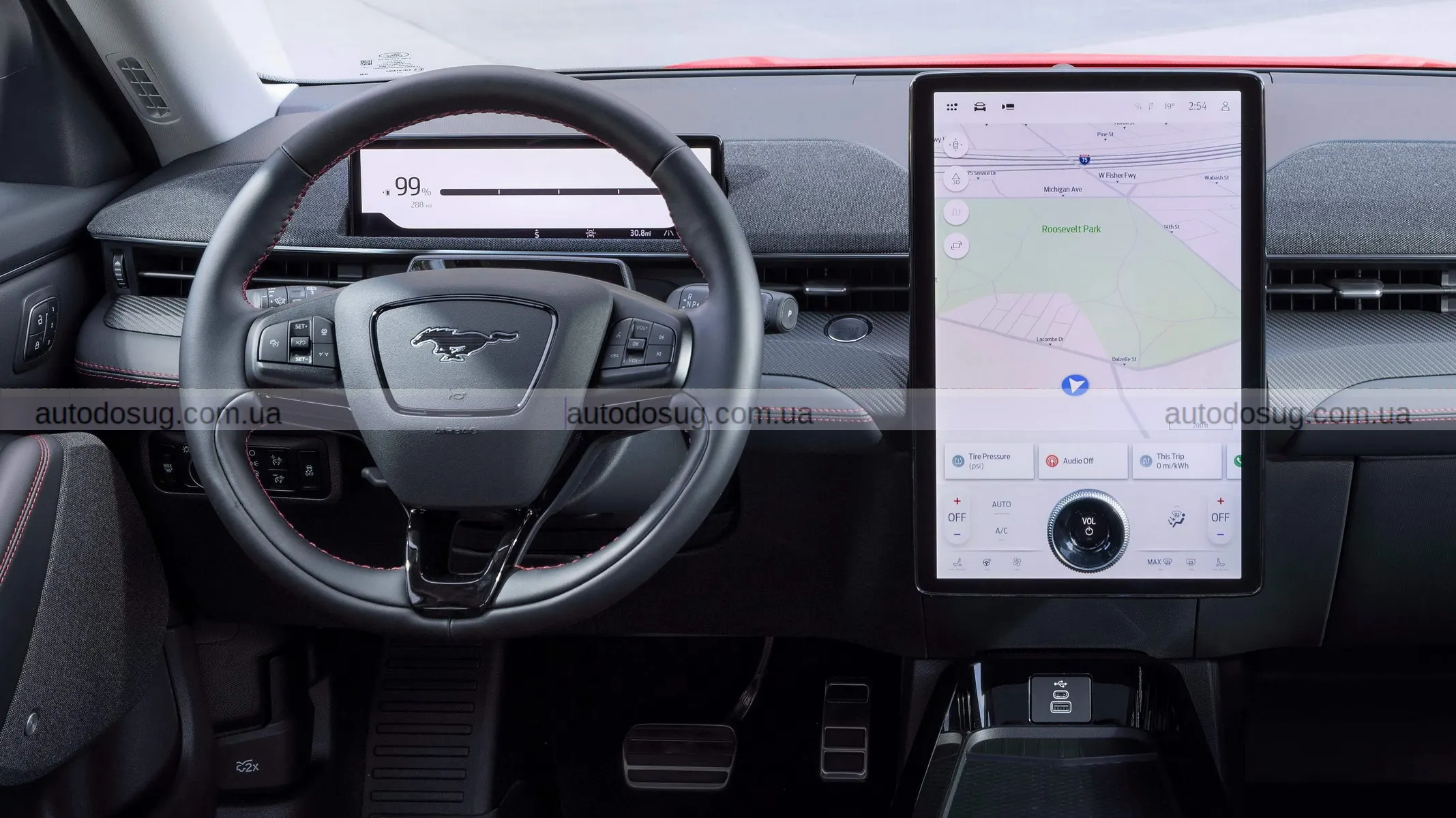 Збій після ремонту змусив Ford відкликати Mach-E