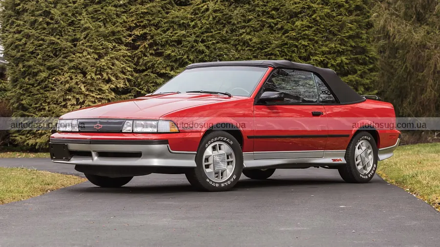Звичайні Corolla і Cavalier раптом стали класикою