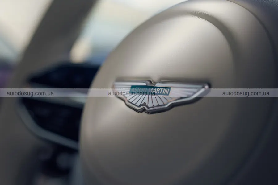 Aston Martin зробив DBX GT розкішнішим