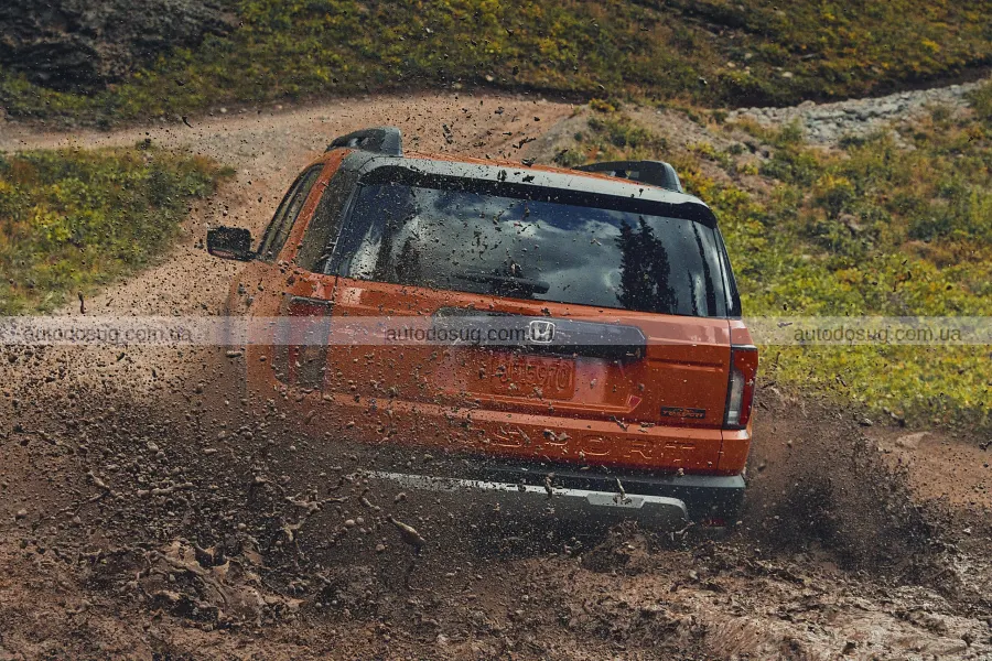 Honda перетворює Passport на 1300-сильний Baja-truck