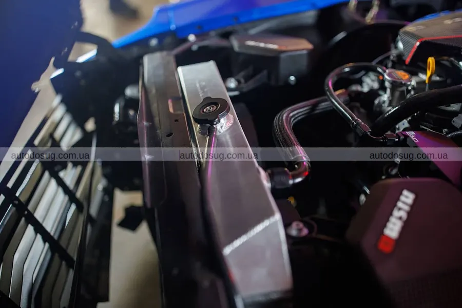 Класичний Nissan Z повернувся з V6 і карбоном