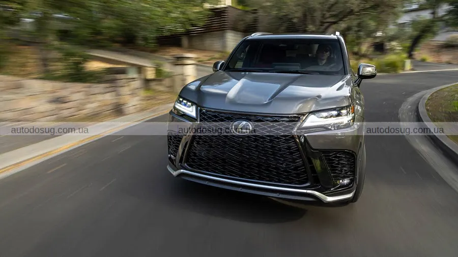 Lexus LX став точнішим у керуванні й отримав F Sport