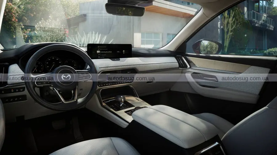 Mazda прибирає CX-70 і розширює CX-90