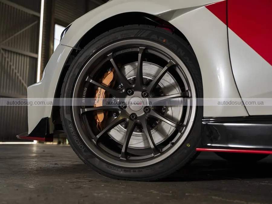 Нова Sentra отримала 300 сил і гальма від GT-R