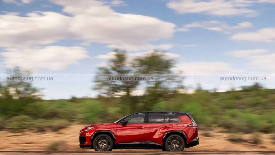 Новий RAV4 PHEV потрапив під відкликання Toyota