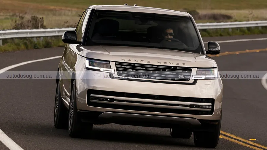 Range Rover відкликають через воду в камері