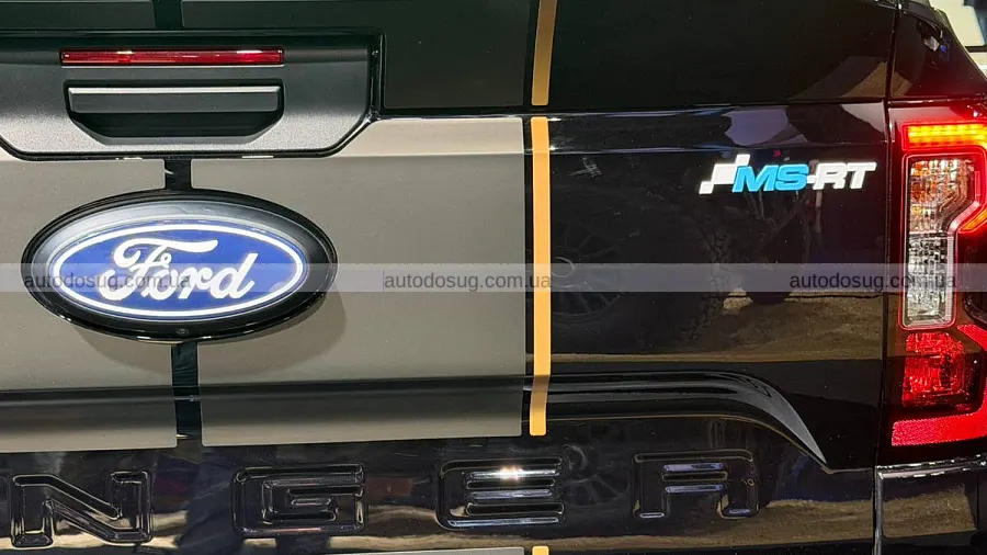 Ranger MS-RT Champion Edition дебютував у Парижі