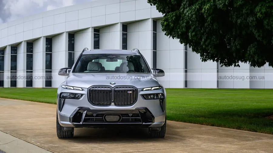 У BMW знову заговорили про SUV більший за X7